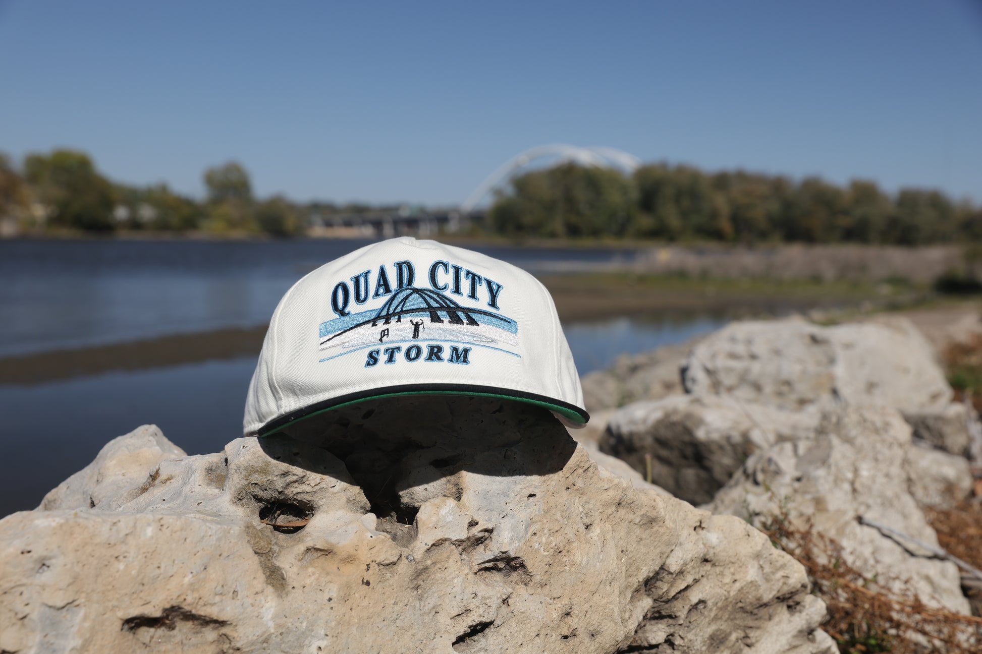 74 Bridge Celly Hat